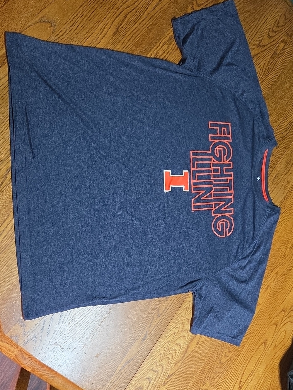 Knights Apparel Navy and Orange 'Fighting Illini' Graphic Tee